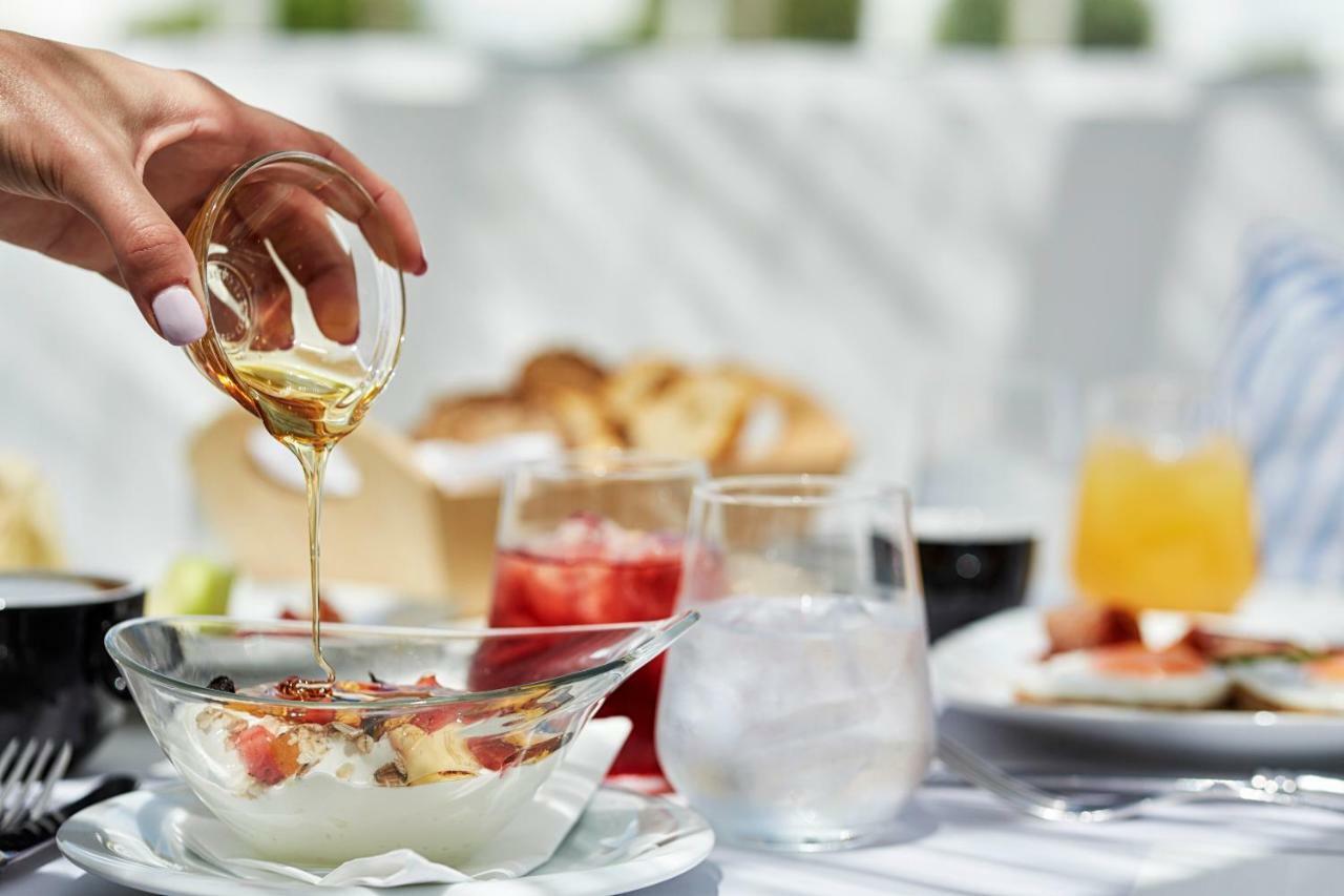 Hotel Mr. And Mrs. White Tinos 4*