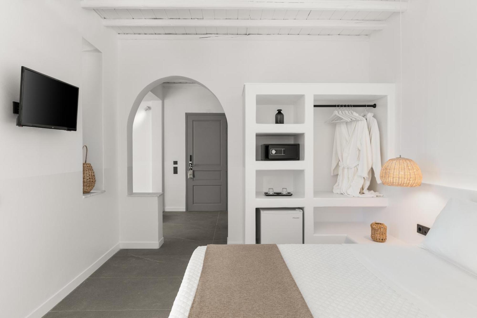 Mr. And Mrs. White Tinos 4* Agios Ioannis (Tinos)