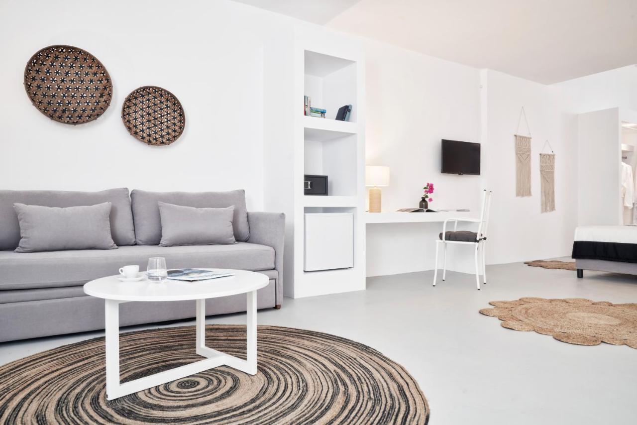 Mr. And Mrs. White Tinos Hotel 4*